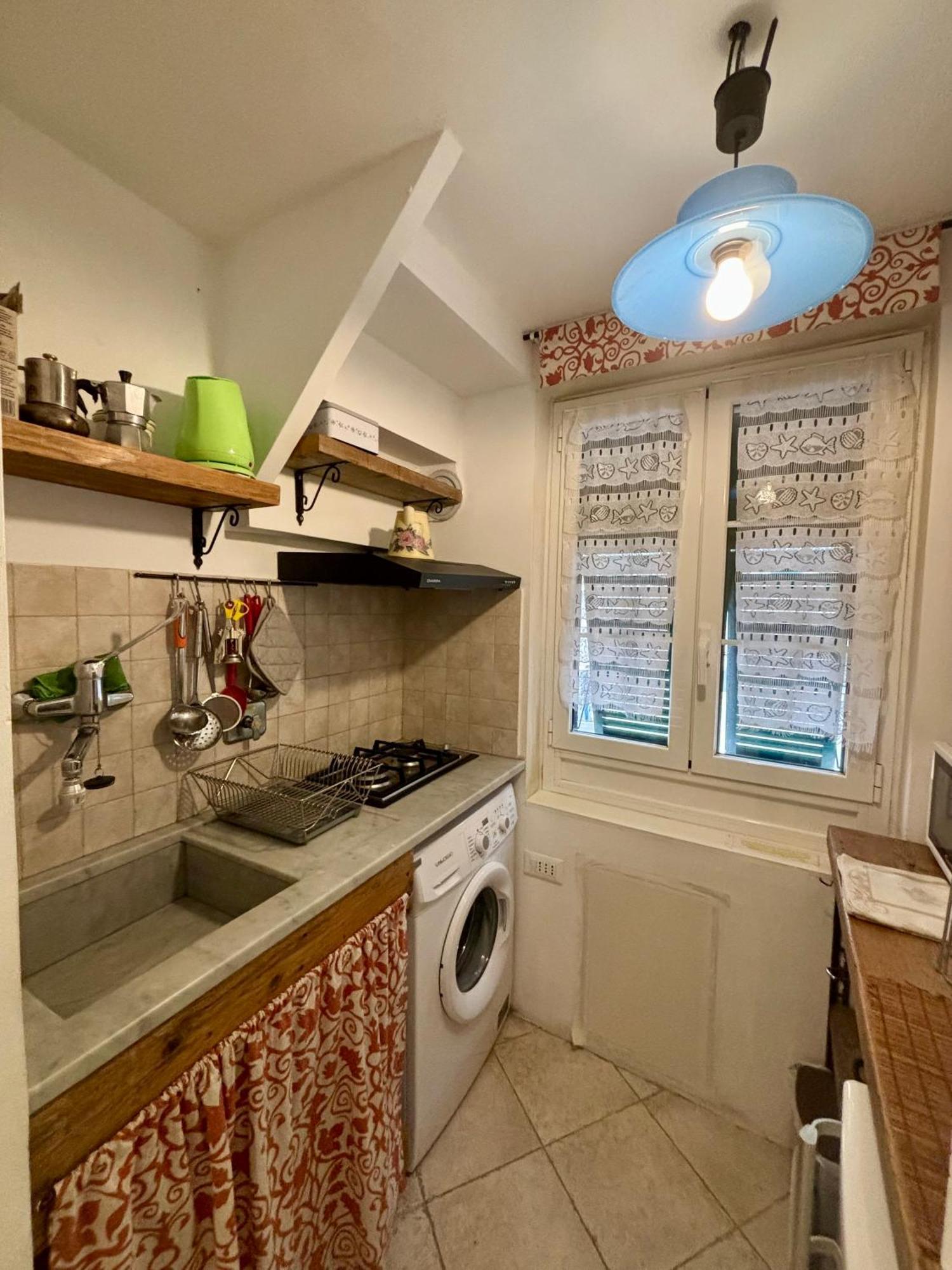 Trentapassidalmare Quinto Al Mare Apartment Генуа Екстериор снимка